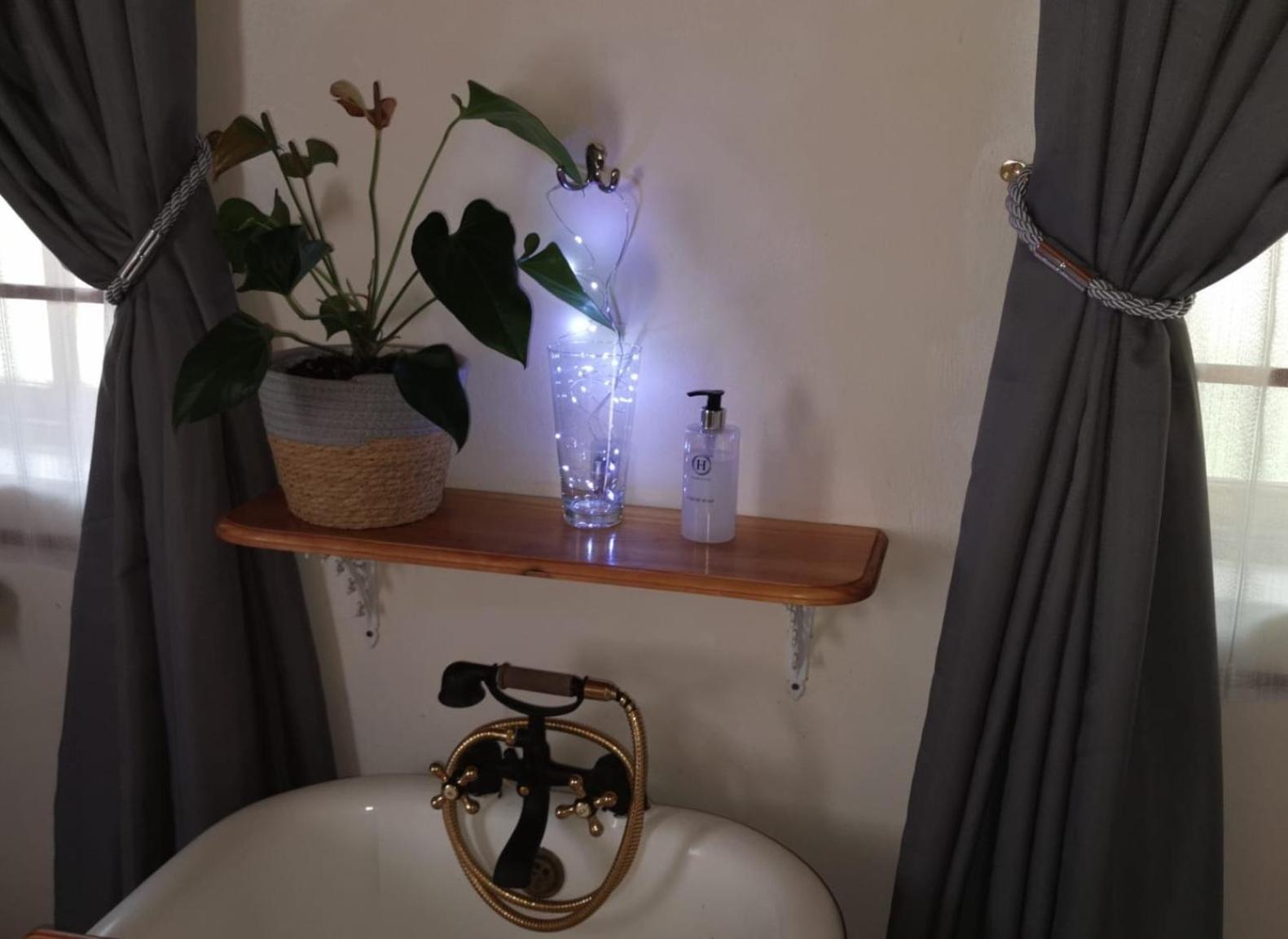 Place Of Sonlight Swellendam Extérieur photo
